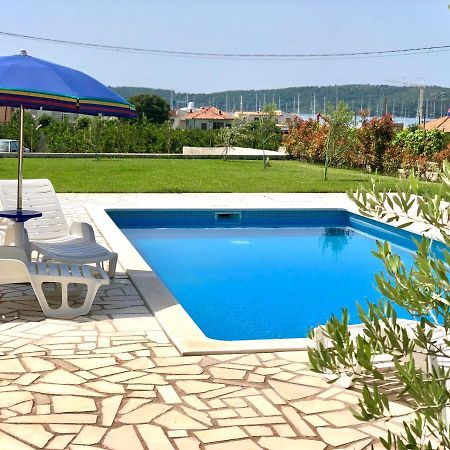 Apartments Teo Трогир Экстерьер фото