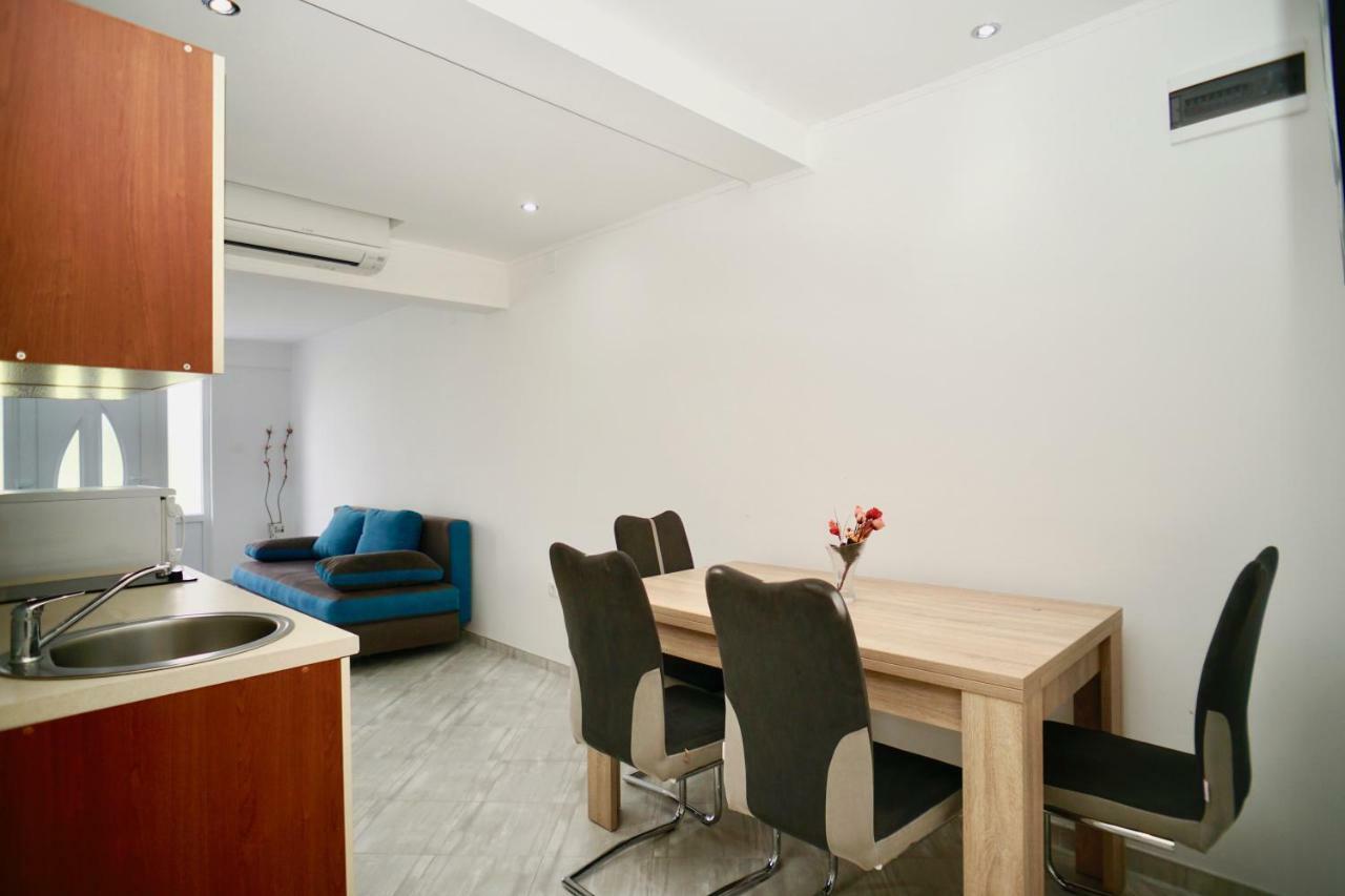 Apartments Teo Трогир Экстерьер фото