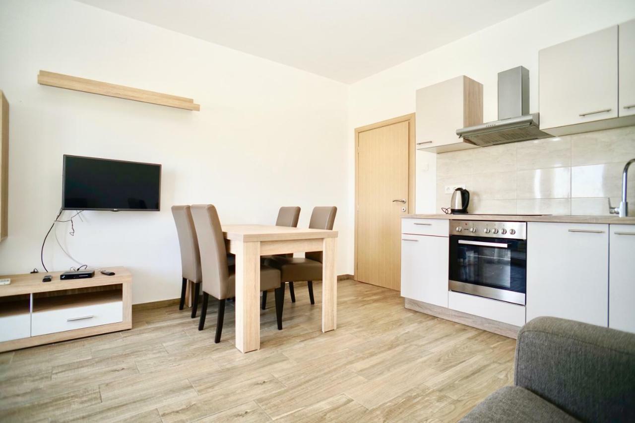 Apartments Teo Трогир Экстерьер фото