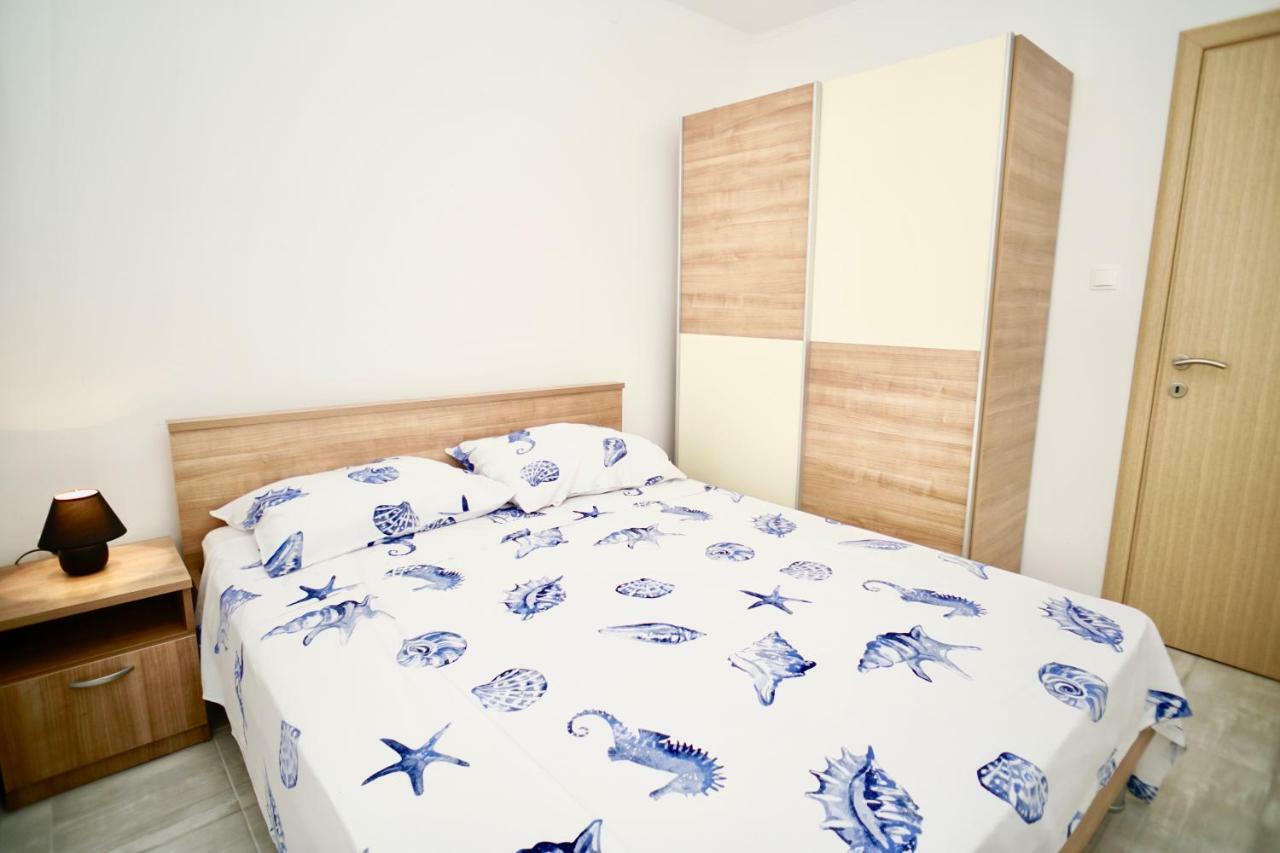 Apartments Teo Трогир Экстерьер фото